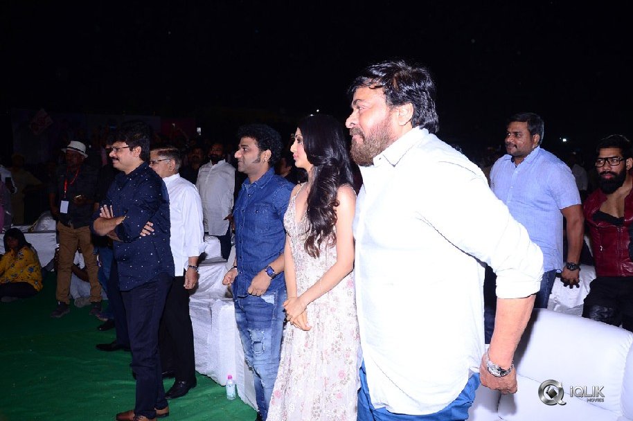 Vinaya-Vidheya-Rama-Movie-Pre-Release-Event